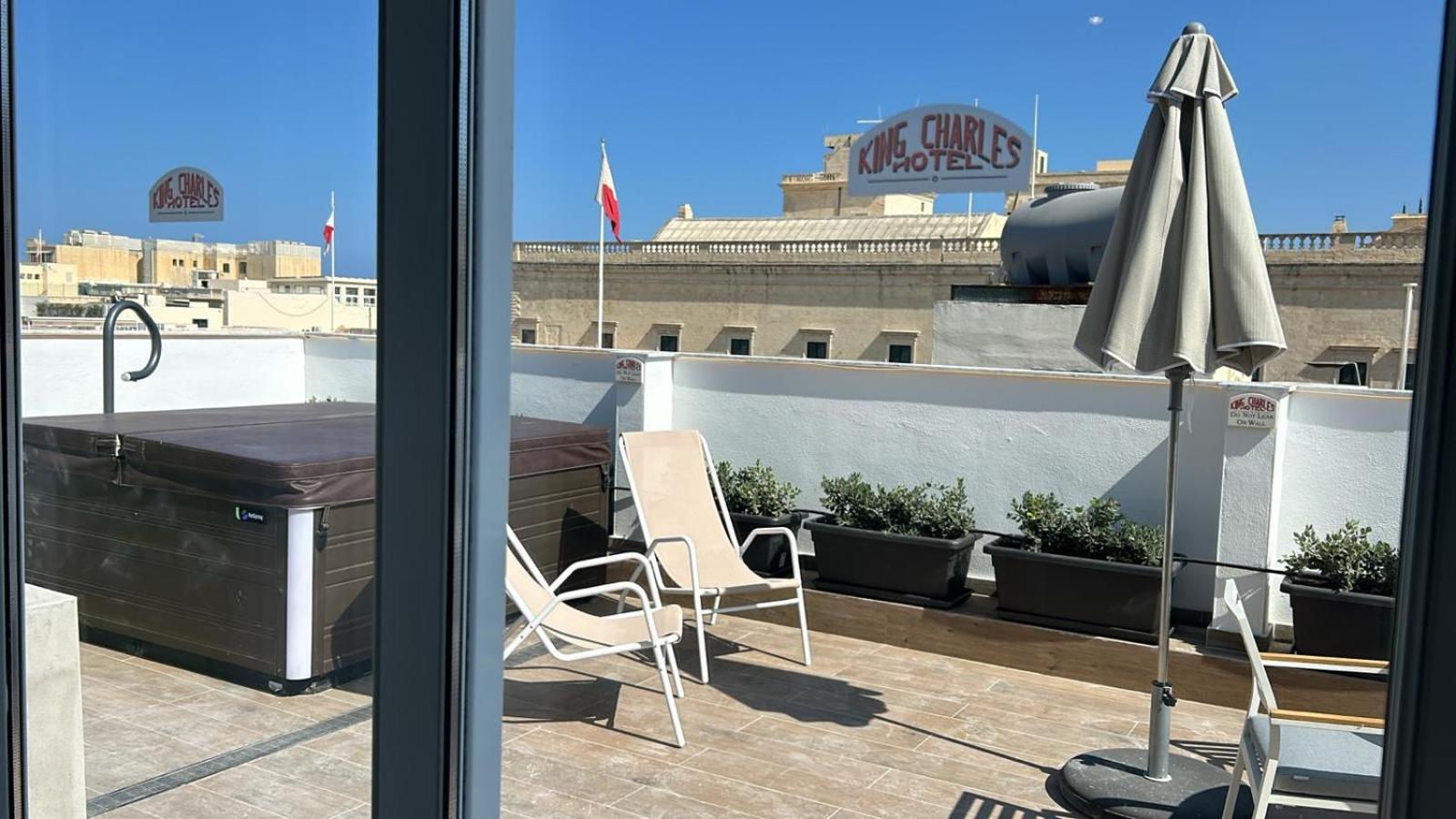 King Charles Hotel วัลเลตตา ภายนอก รูปภาพ